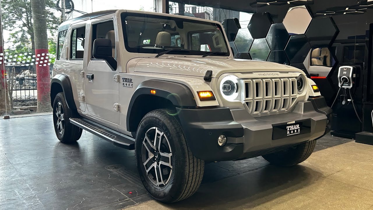 Mahindra Thar Roxx: A Perfect Combination Of Style, Power And Adventure, This Model Has Become The New Favourite Of SUV Lovers
